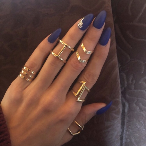 Reflective Gold 5-Piece Geometric Chic Ring Set - Picture 4 of 8